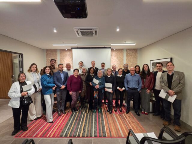 Encontro Regional Instituto Servir Brasil e Adcap/RS